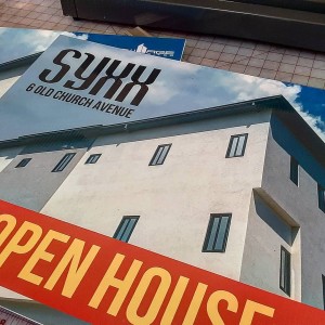 Coroplast outdoor real estate signage - corrugated plastic ideal for realtors and property developers