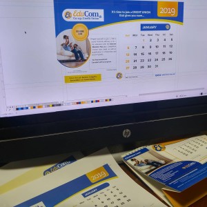 Desktop calendars design printing and assembly